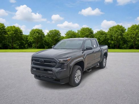 New 2026 Toyota Tacoma SR5 AWD/4WD image 3