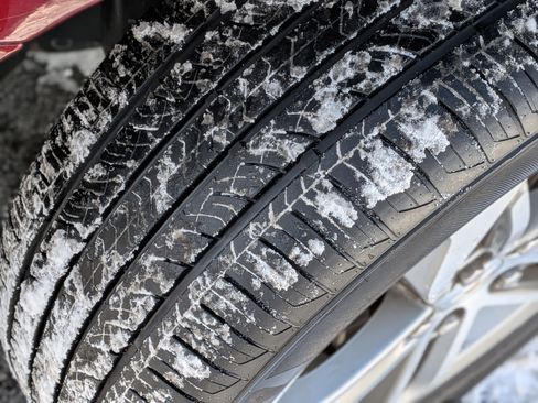 Used 2017 Chevrolet Equinox Premier w/ Enhanced Convenience Package image 12