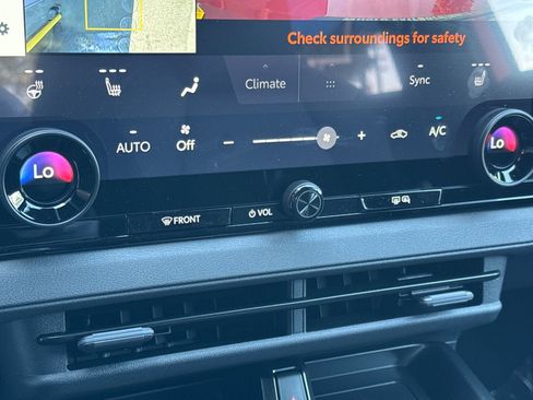 New 2026 Subaru Solterra AWD/4WD image 20