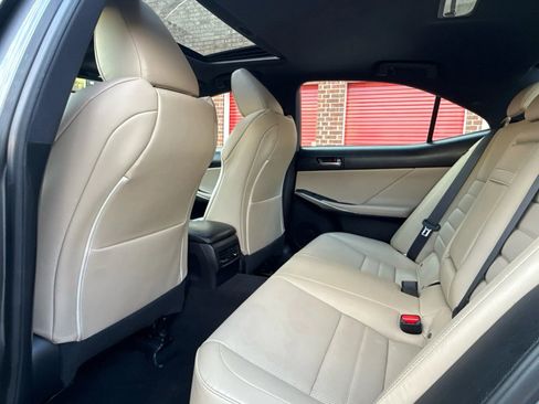 Used 2020 Lexus IS 350 F Sport w/ F Sport Package image 18