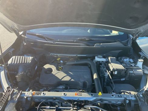 Used 2024 GMC Terrain SLE w/ Elevation Edition image 56