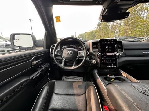 Used 2023 RAM 1500 Laramie AWD/4WD image 18