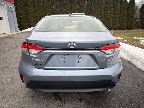 Certified 2023 Toyota Corolla LE image 4