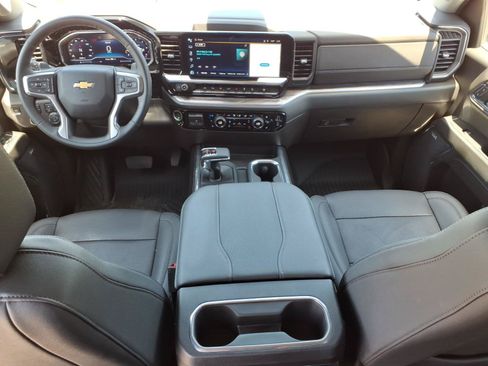 Used 2024 Chevrolet Silverado 1500 LTZ AWD/4WD image 12