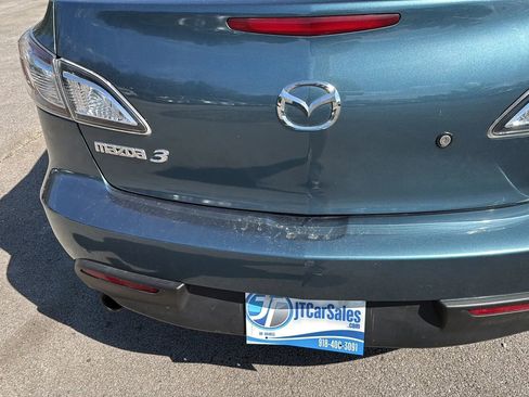 Used 2010 MAZDA MAZDA3 i Sport image 22