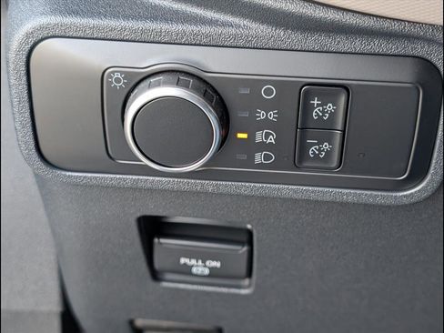 Used 2024 Ford Bronco Big Bend image 18