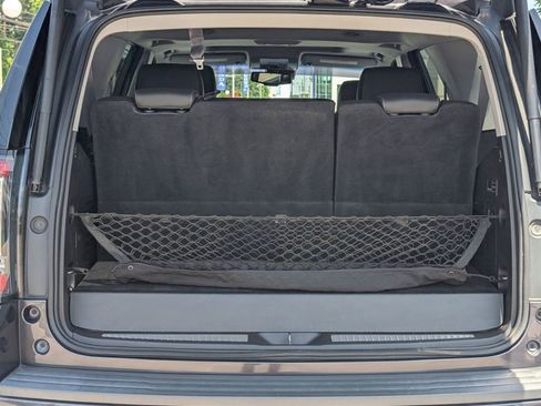 Used 2015 GMC Yukon SLT w/ HD Trailering Package AWD/4WD image 29