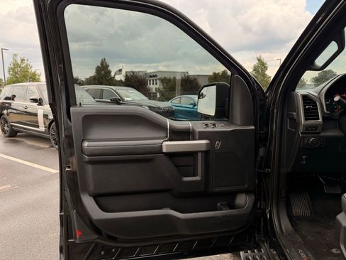 Used 2019 Ford F150 Raptor image 13