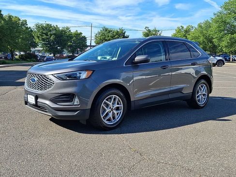 Used 2024 Ford Edge SEL w/ Convenience Package AWD/4WD image 6