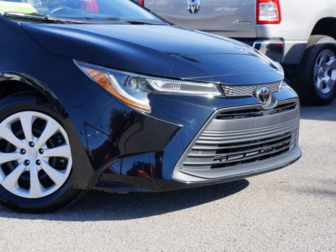 Used 2024 Toyota Corolla LE image 3