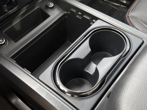 Used 2021 Nissan Titan PRO-4X w/ Pro-4x Convenience Package image 84