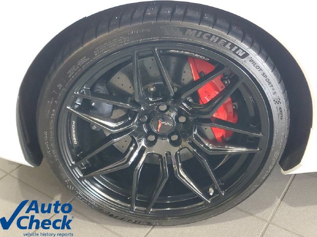 Used 2026 Chevrolet Corvette Z06 w/ Stealth Interior Trim Package RWD image 8