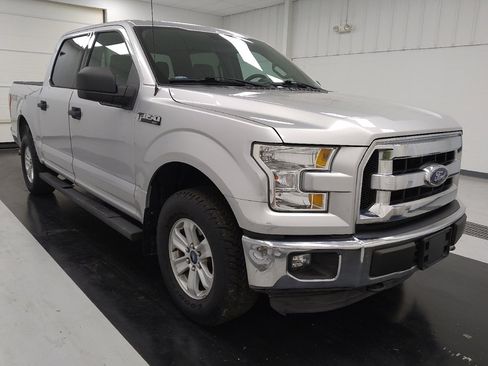 Used 2015 Ford F150 XLT AWD/4WD image 13
