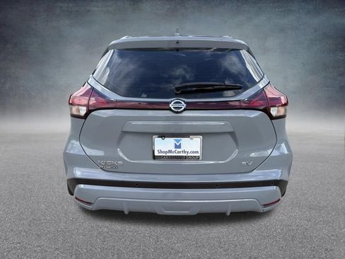 Used 2021 Nissan Kicks SV FWD image 5