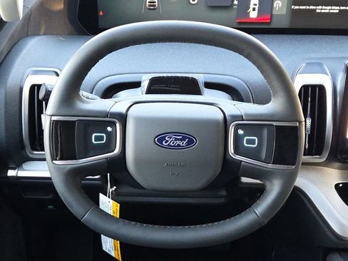 New 2025 Ford Expedition Active RWD image 14