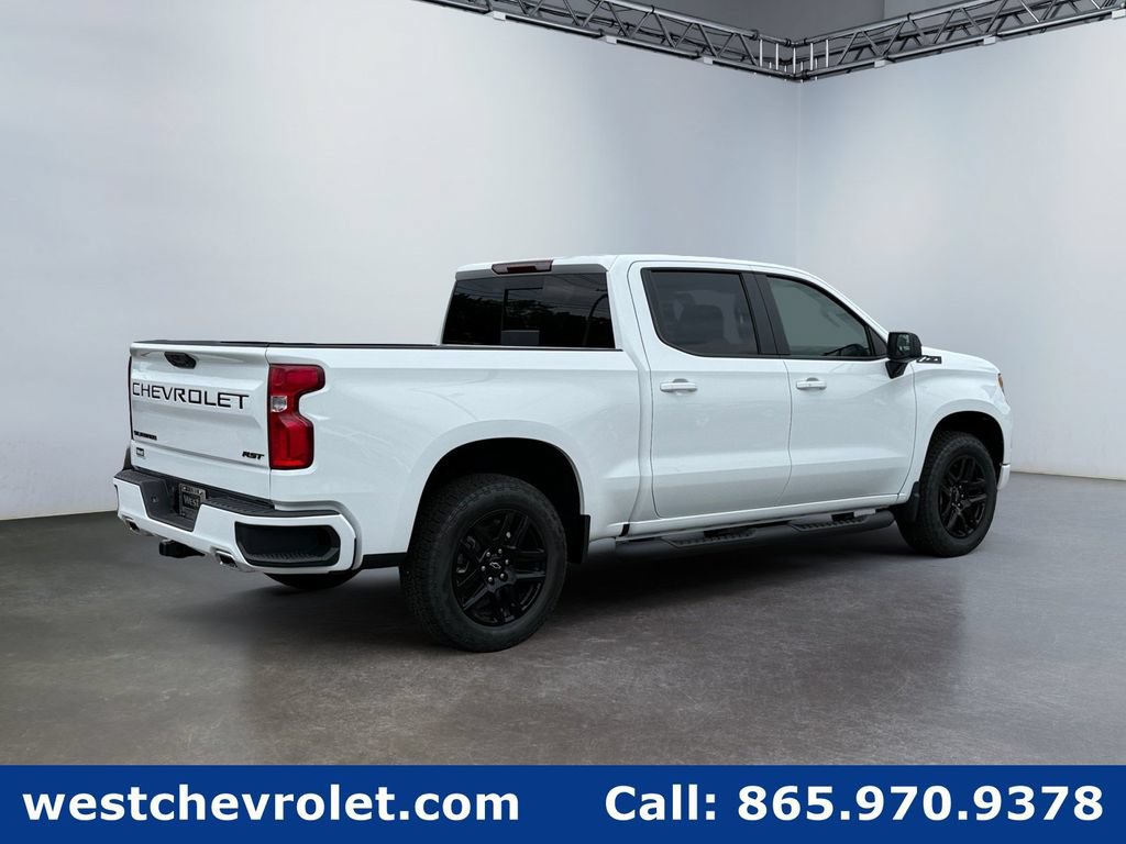 New 2026 Chevrolet Silverado 1500 RST w/ Z71 Off-Road Package AWD/4WD image 3