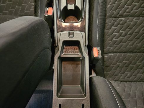 Certified 2022 Nissan Kicks SV image 21