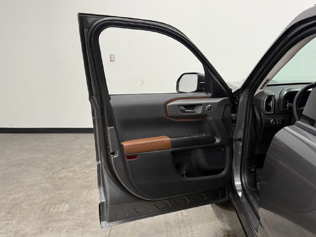 Used 2026 Ford Bronco Sport Outer Banks w/ Outer Banks Tech Package+ AWD/4WD image 9