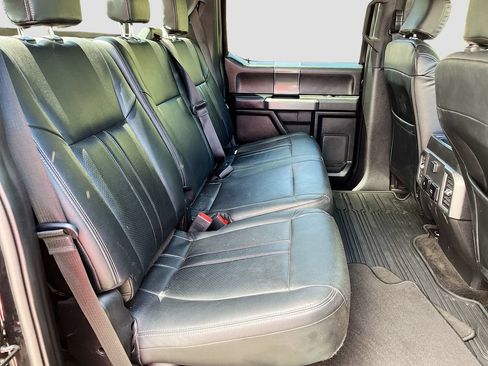 Used 2018 Ford F150 XLT w/ Equipment Group 302A Luxury AWD/4WD image 27