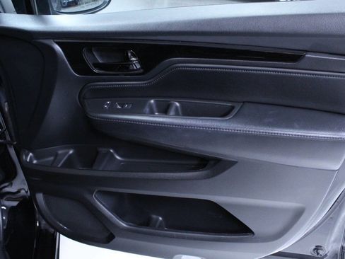 Used 2021 Honda Odyssey Touring image 18