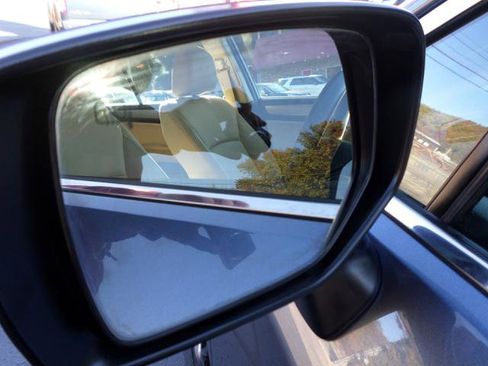 Used 2017 Subaru Legacy 2.5i Premium image 40