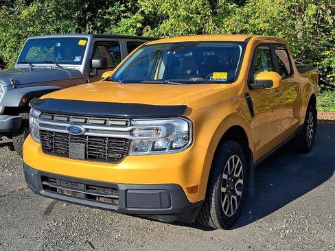 Certified 2023 Ford Maverick Lariat w/ Lariat Luxury Package FWD image 3