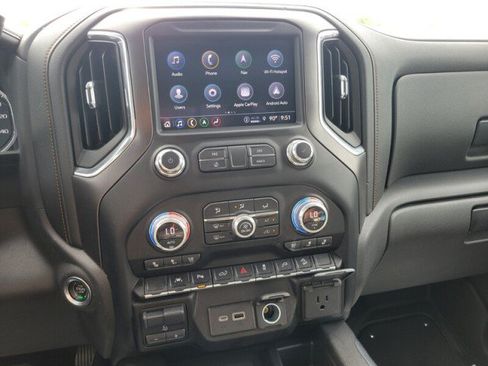 Used 2022 GMC Sierra 1500 AT4 w/ AT4 Premium Package AWD/4WD image 22