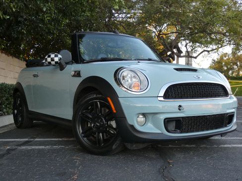 Used 2014 MINI Cooper S image 5