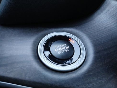 New 2025 Jeep Grand Cherokee L Limited image 42