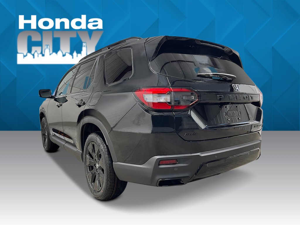New 2026 Honda Pilot Black Edition image 3