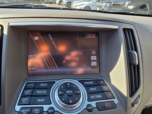 Used 2015 INFINITI Q40 AWD w/ Navigation Package image 19