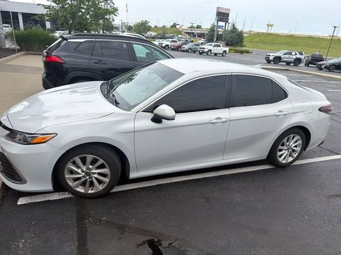 Used 2024 Toyota Camry LE FWD image 5