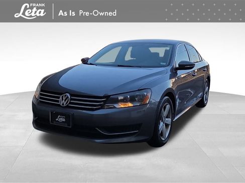 Used 2012 Volkswagen Passat 2.5 SE image 1