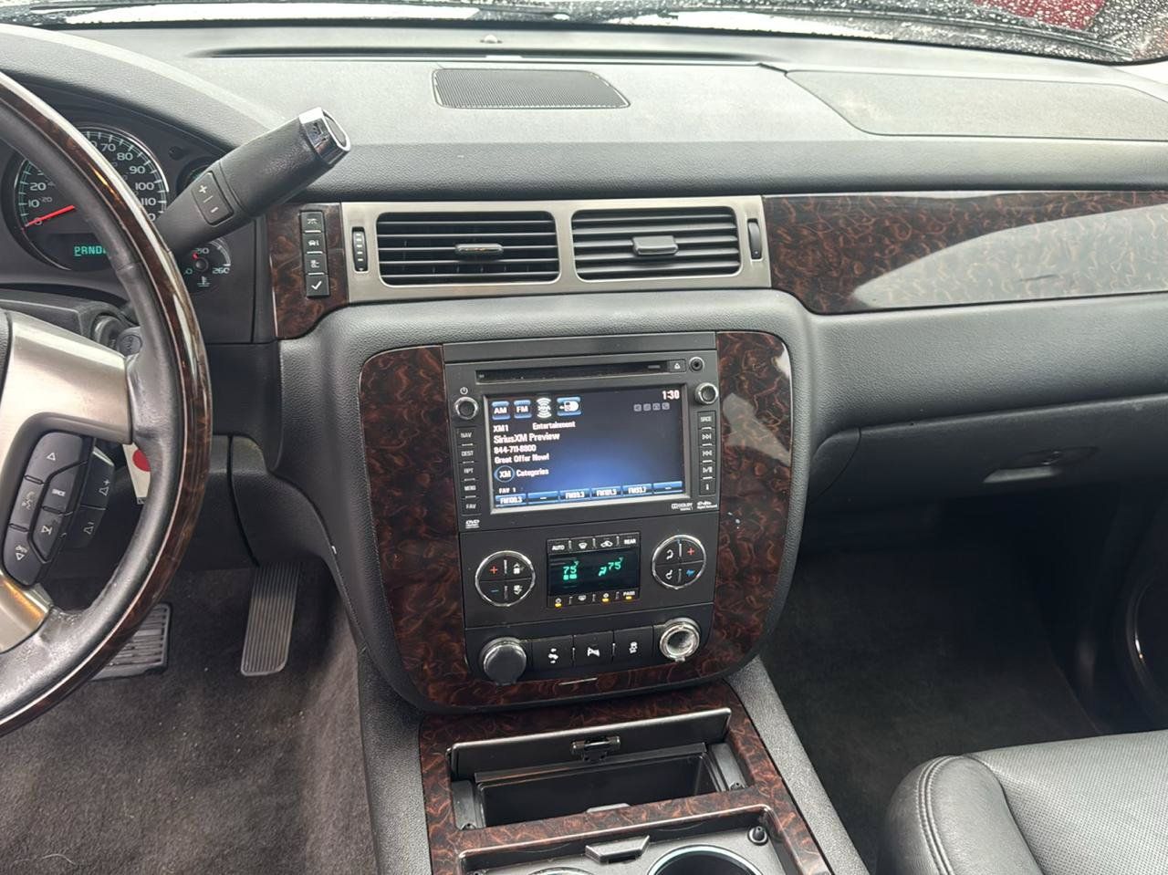 Used 2013 GMC Yukon Denali AWD/4WD image 10