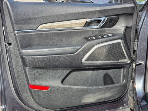Used 2020 Kia Telluride EX AWD/4WD image 19