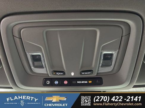 Used 2024 Chevrolet Silverado 1500 LT image 31