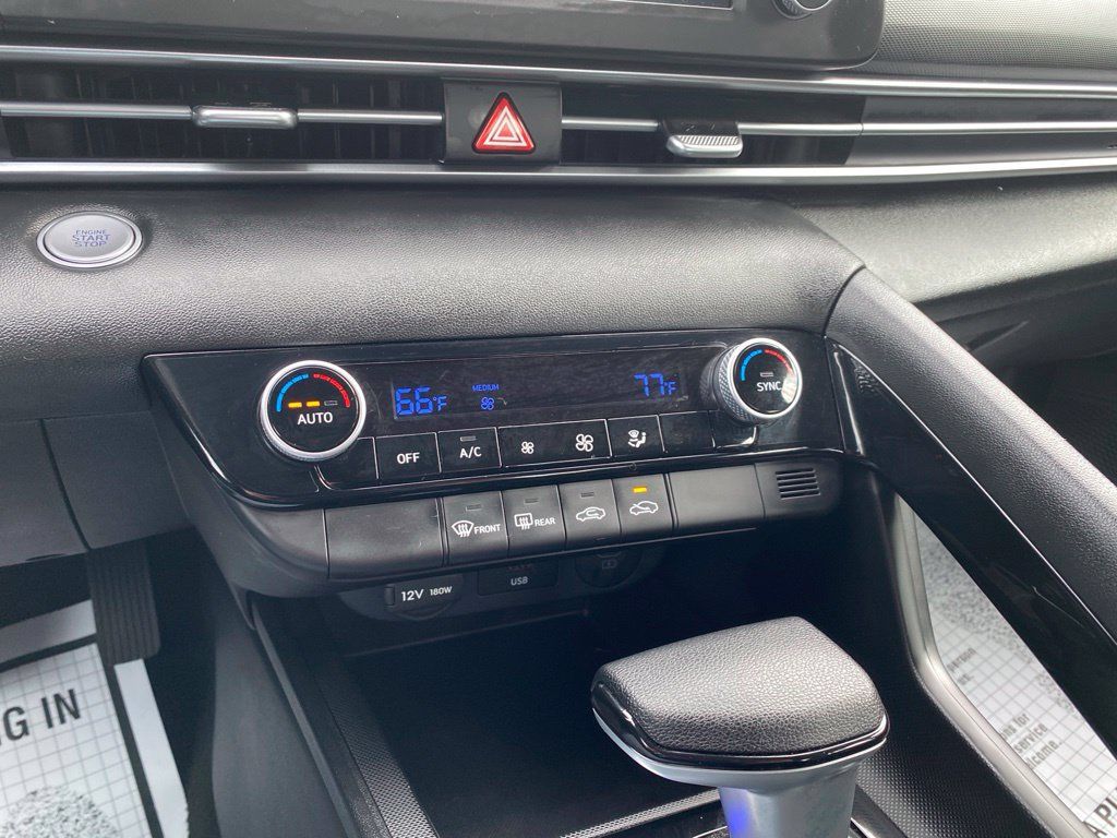 Certified 2026 Hyundai Elantra Hybrid FWD image 19