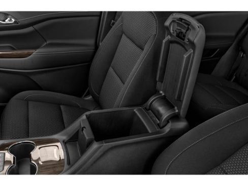 Used 2021 GMC Acadia SLE FWD image 17