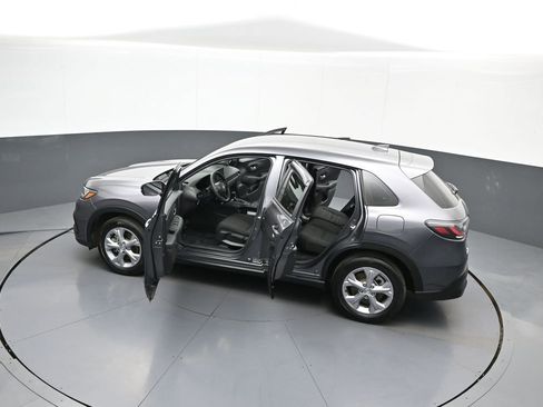 Certified 2024 Honda HR-V LX image 42