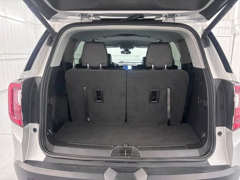 Used 2020 GMC Acadia SLT w/ Driver Alert Package II FWD image 37