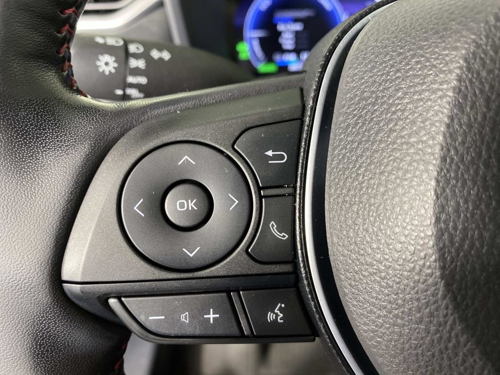 Used 2023 Toyota RAV4 XSE w/ Weather Package AWD/4WD image 18