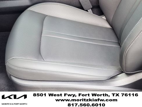 New 2026 Kia Sorento S w/ S Panoramic Sunroof Package FWD image 17