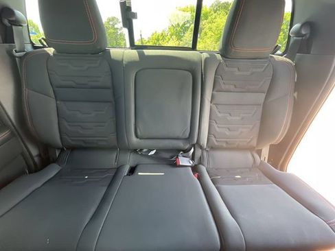 Used 2025 Nissan Frontier Pro-X RWD image 17