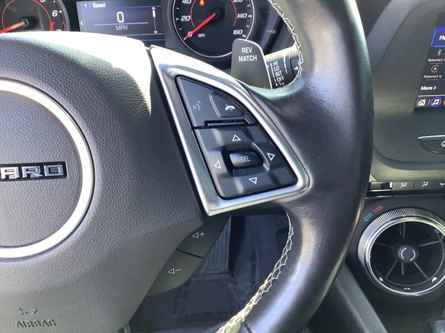 Used 2022 Chevrolet Camaro LT RWD image 11