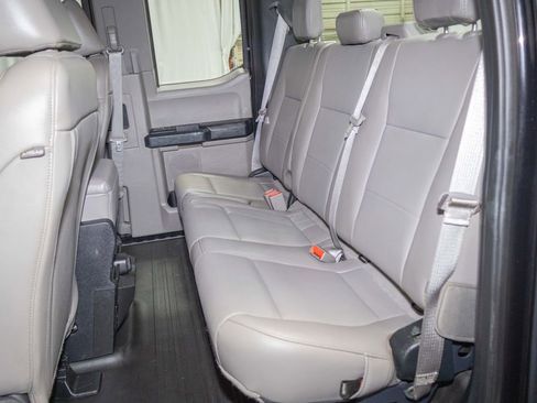 Used 2020 Ford F150 XL w/ Equipment Group 101A Mid AWD/4WD image 13