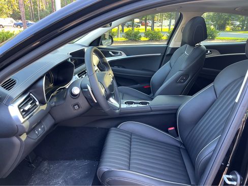 New 2026 Genesis G70 2.5T Prestige image 22