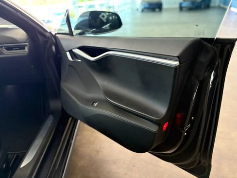 Used 2015 Tesla Model S 85D AWD/4WD image 12