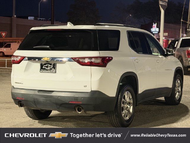 Used 2021 Chevrolet Traverse LT FWD image 4