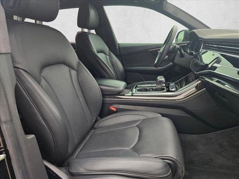Used 2019 Audi Q8 Prestige image 22