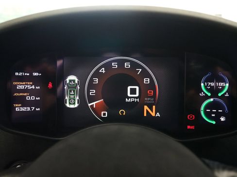 Used 2017 McLaren 570S RWD image 17